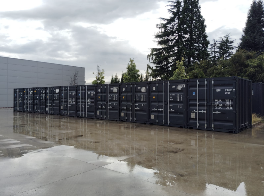 Container self stockage